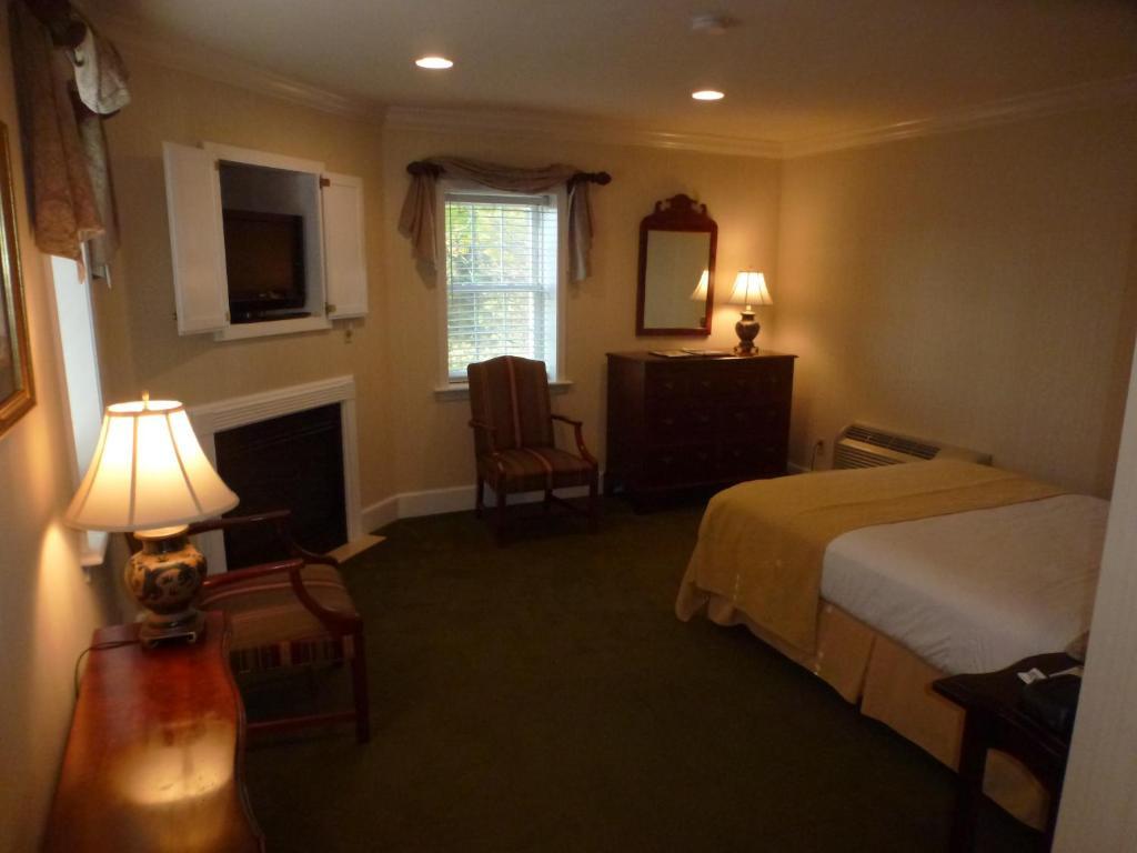 Quality Inn At General Lee'S Headquarters Gettysburg Eksteriør billede
